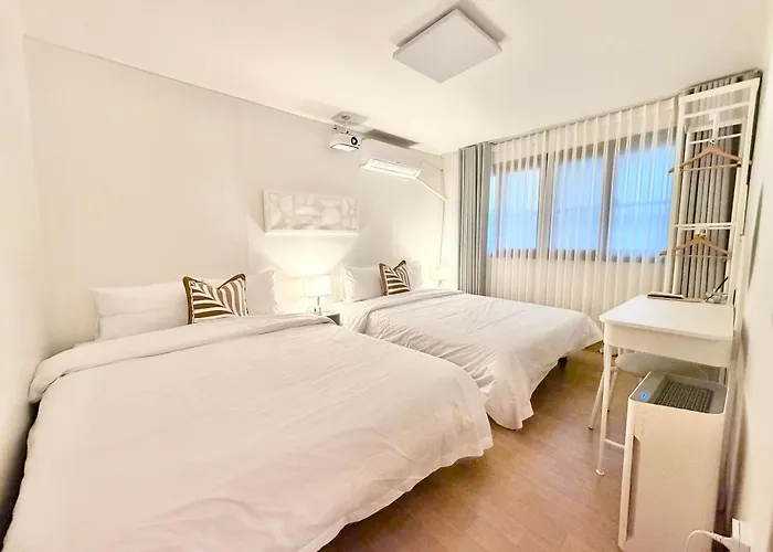 アパート Hongdae Ewha 2br Cozy 7min To Ewha Univ Station *