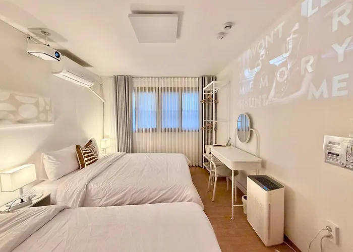 アパート Hongdae Ewha 2br Cozy 7min To Ewha Univ Station ソウル特別市