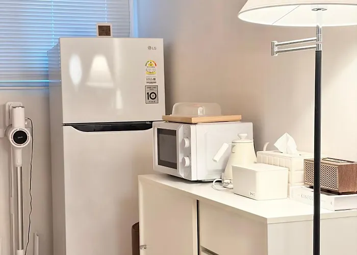 Hongdae Ewha 2br Cozy 7min To Ewha Univ Station アパート