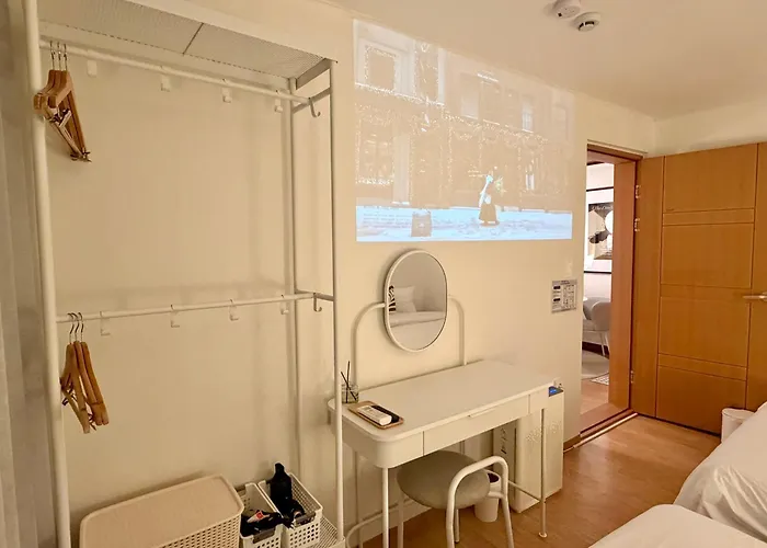Hongdae Ewha 2br Cozy 7min To Ewha Univ Station アパート ソウル特別市