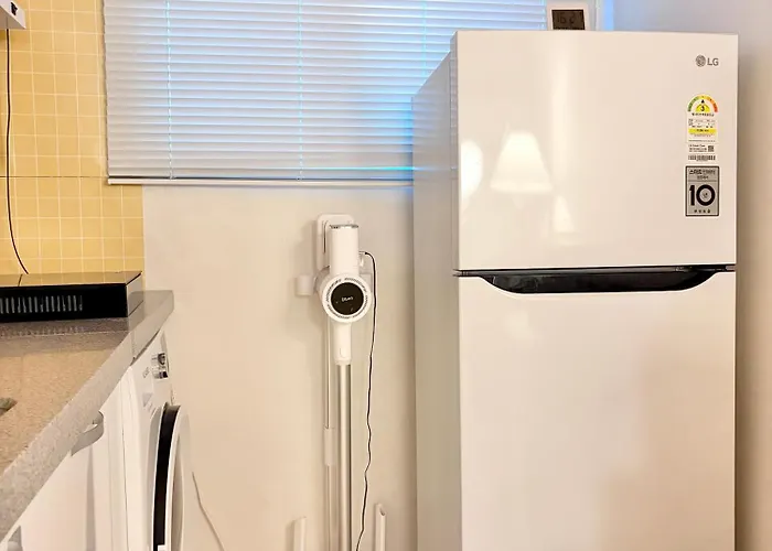 Hongdae Ewha 2br Cozy 7min To Ewha Univ Station * ソウル特別市