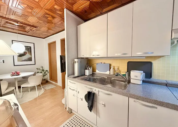 Hongdae Ewha 2br Cozy 7min To Ewha Univ Station アパート *
